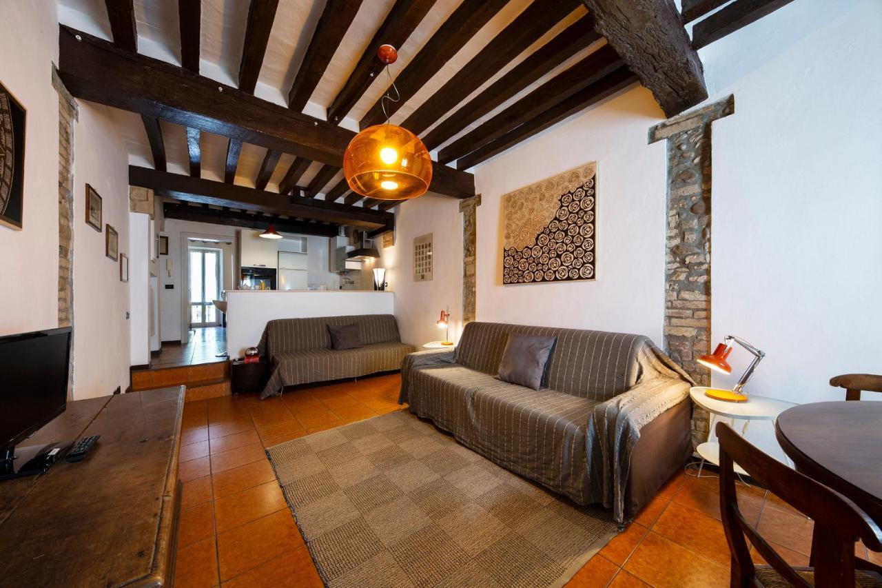 B&B Al Ducale And Apartments Parma Luaran gambar